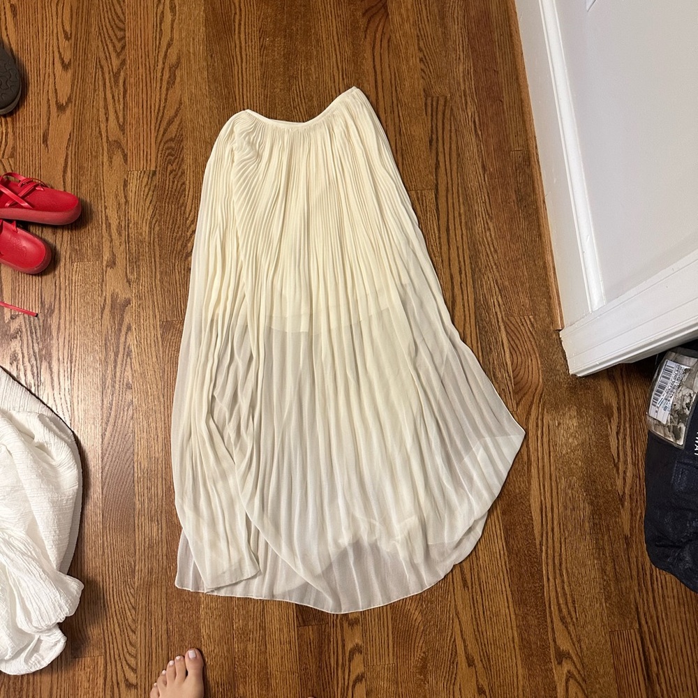 H&M Cream Maxi Pleated Skirt
